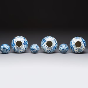 A rare Chinese blue and white five-piece garniture in Dutch Delft style, Kangxi mark, 19th C. — photo 12