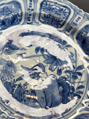 A rare Chinese blue and white 'Grasshopper' plate — 照片 8