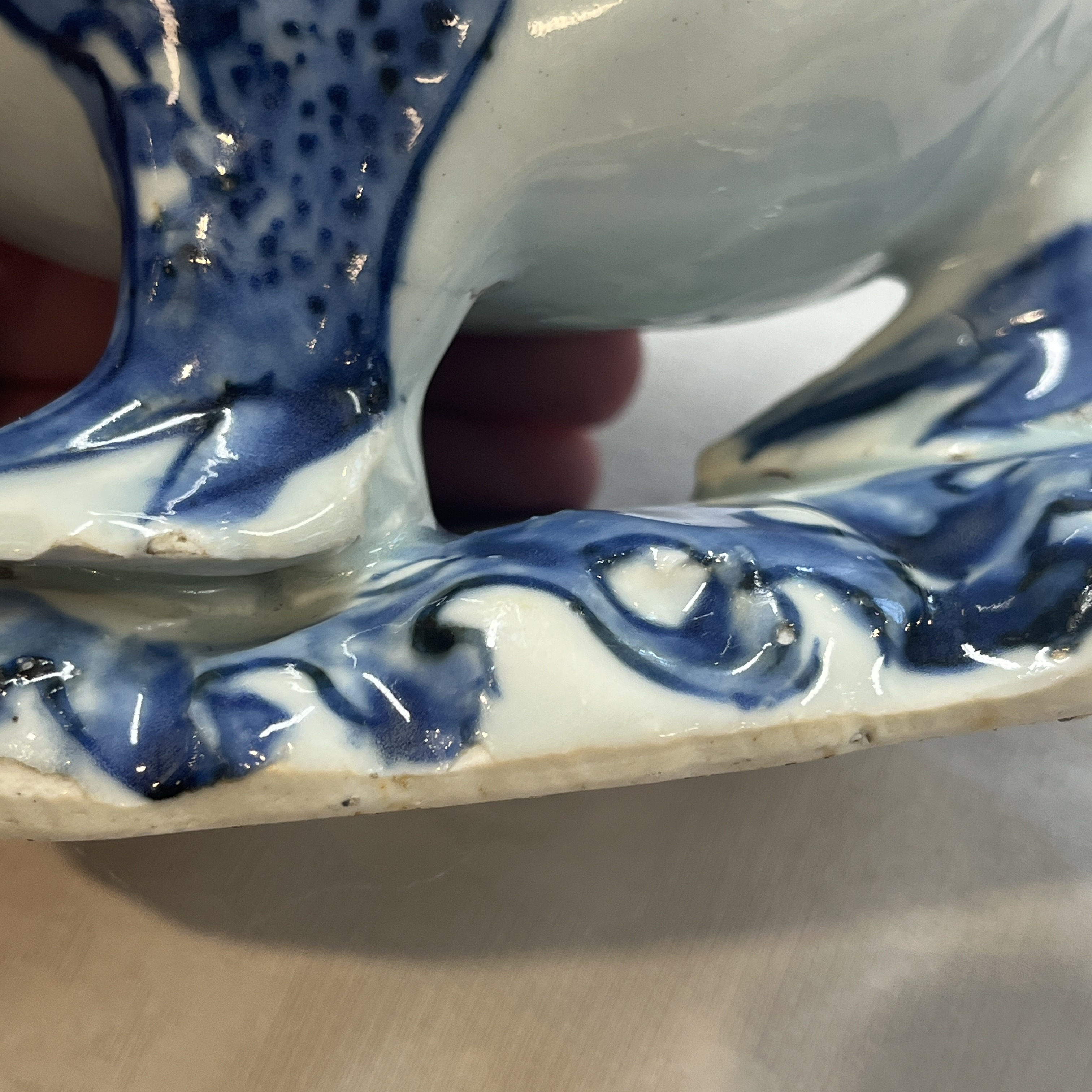 A rare Chinese blue and white ko-sometsuke 'Three-legged Toad' incense burner  — photo 20