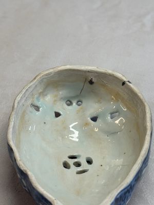 A rare Chinese blue and white ko-sometsuke 'Three-legged Toad' incense burner  — photo 8