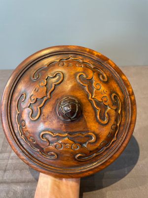 A rare Chinese blue and white lantern-shaped vase with figures in a landscape and calligraphy, Shunzi/early Kangxi — photo 11