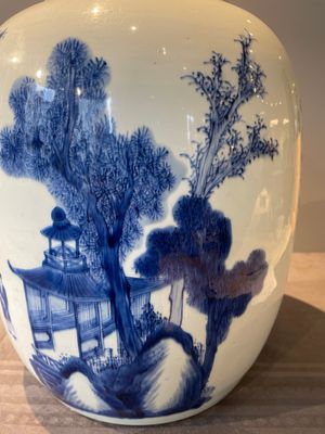 A rare Chinese blue and white lantern-shaped vase with figures in a landscape and calligraphy, Shunzi/early Kangxi — photo 15