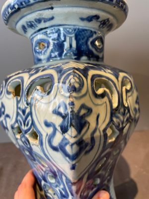 A rare Chinese blue and white openworked incense burner, Ming — 照片 14