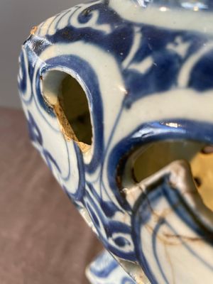 A rare Chinese blue and white openworked incense burner, Ming — 照片 15