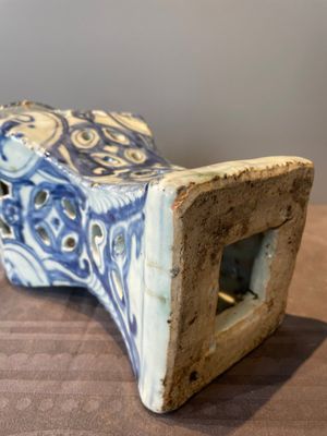 A rare Chinese blue and white openworked incense burner, Ming — 照片 21