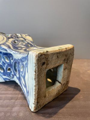 A rare Chinese blue and white openworked incense burner, Ming — 照片 22