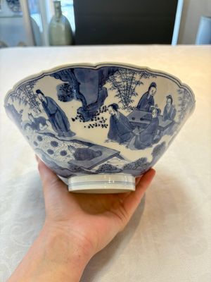 A rare Chinese blue and white 'Seven Sages of the Bamboo Grove' conical bowl, Kangxi mark and of the period — photo 3