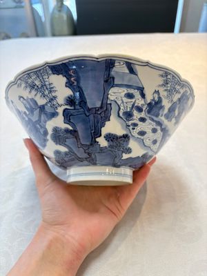 A rare Chinese blue and white 'Seven Sages of the Bamboo Grove' conical bowl, Kangxi mark and of the period — photo 4