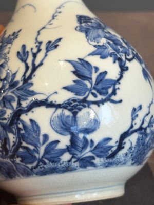 A rare Chinese blue and white soft paste porcelain bottle vase, Chenghua mark, Yongzheng/Qianlong — photo 8