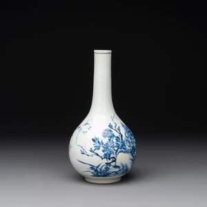 A rare Chinese blue and white soft paste porcelain bottle vase, Chenghua mark, Yongzheng/Qianlong — photo 4