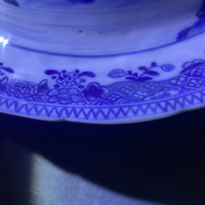 A rare Chinese blue and white tureen and cover for use on a ship, Qianlong — 照片 12