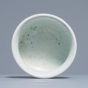 A rare Chinese blue, white and copper red 'dragon' censer, Kangxi — photo 5