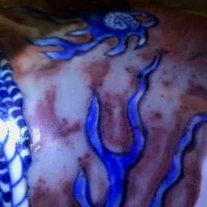 A rare Chinese blue, white and underglaze red rouleau vase, Kangxi — 照片 19