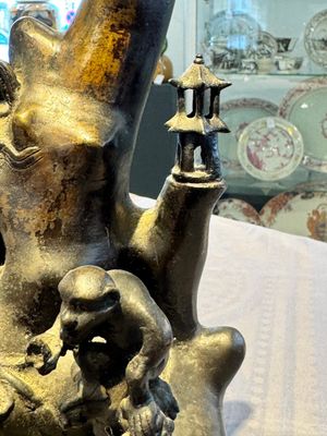 A rare Chinese bronze group depicting two immortals and various animals in a mountainous landscape, Ming — photo 12