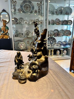 A rare Chinese bronze group depicting two immortals and various animals in a mountainous landscape, Ming — photo 3