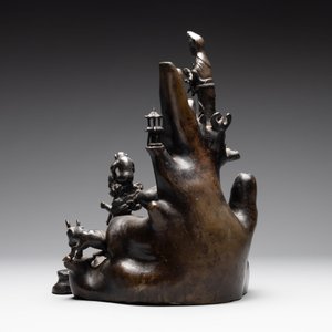 A rare Chinese bronze group depicting two immortals and various animals in a mountainous landscape, Ming — photo 3