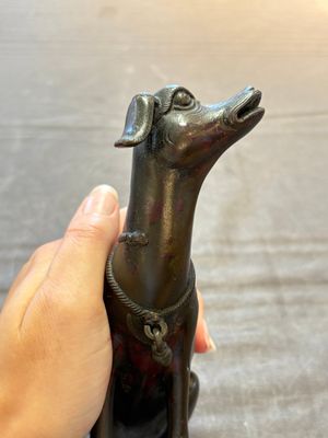 A rare Chinese bronze 'hound' censer, Ming — 照片 7