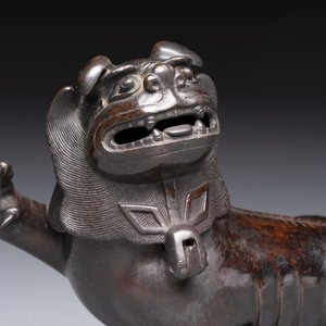 A rare Chinese bronze lion-form censer, Southern Song — 照片 9