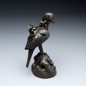 A rare Chinese bronze 'parrot' incense burner, Ming — photo 1