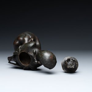 A rare Chinese bronze 'parrot' incense burner, Ming — photo 7
