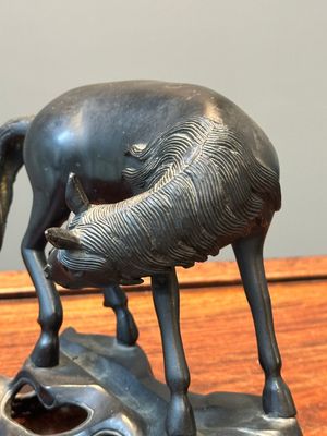 A rare Chinese bronze sculpture of a horse, Ming — photo 8