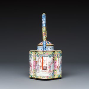 A rare Chinese Canton enamel teapot and cover — photo 3