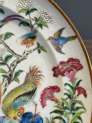 A rare Chinese Canton famille rose armorial plate with the arms of Wight, ca. 1810 — photo 4