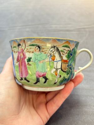 A rare Chinese Canton famille rose inscribed cup and saucer, Daoguang mark and of the period — 照片 7