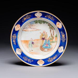 A rare Chinese Canton famille rose plate with a blue-glazed border, 19th C. — photo 1