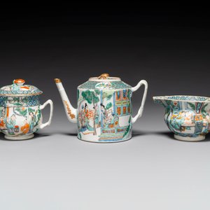 A rare Chinese Canton famille verte 27-piece tea service, 19th C. — photo 2