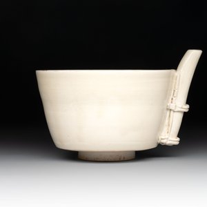 A rare Chinese ding-type handled cup, Song — photo 4