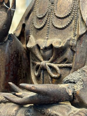 A rare Chinese dry lacquer figure of a Luohan, Ming — photo 15