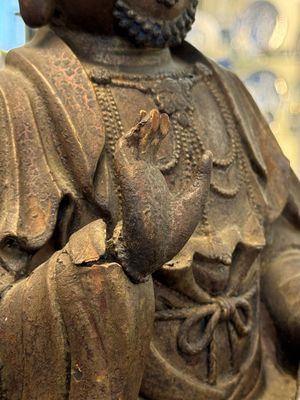 A rare Chinese dry lacquer figure of a Luohan, Ming — photo 16