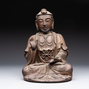 A rare Chinese dry lacquer figure of a Luohan, Ming — photo 1
