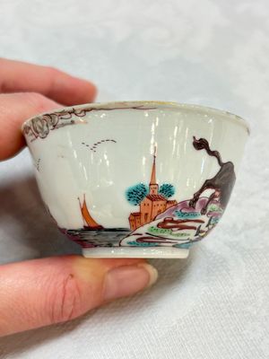 A rare Chinese Dutch-decorated 'The miracle of Zaandam' plate and cup, Qianlong — photo 19