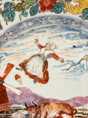 A rare Chinese Dutch-decorated 'The miracle of Zaandam' plate and cup, Qianlong — photo 4