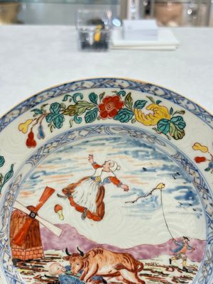 A rare Chinese Dutch-decorated 'The miracle of Zaandam' plate and cup, Qianlong — photo 9