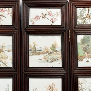 A rare Chinese eight-panel hongmu room divider with 48 qianjiang cai plaques, signed Jia Xingqing 贾醒卿, dated 1902 — photo 7