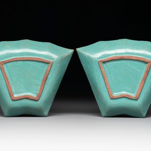 A rare Chinese enamelled Yixing stoneware nine-piece 'peonies' sweetmeat set, 19th C. — foto 3