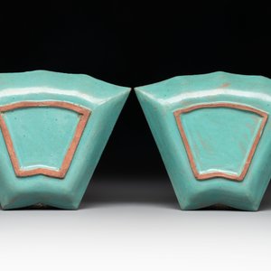 A rare Chinese enamelled Yixing stoneware nine-piece 'peonies' sweetmeat set, 19th C. — foto 9