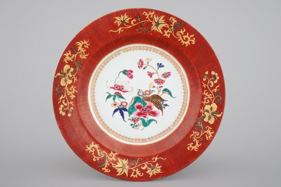 A rare Chinese export porcelain faux-bois bordered dish for the Portuguese market, Qianlong, 18th C. — photo 1