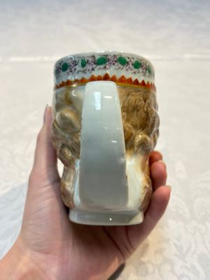 A rare Chinese export porcelain 'Neptune' mug, Qianlong, ca. 1785 — 照片 3