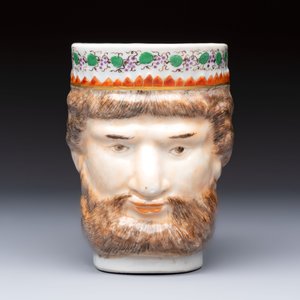 A rare Chinese export porcelain 'Neptune' mug, Qianlong, ca. 1785 — 照片 2