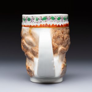 A rare Chinese export porcelain 'Neptune' mug, Qianlong, ca. 1785 — 照片 4