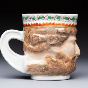 A rare Chinese export porcelain 'Neptune' mug, Qianlong, ca. 1785 — 照片 5