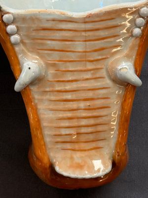 A rare Chinese famille rose 'boar head' tureen and cover, Qianlong — foto 14