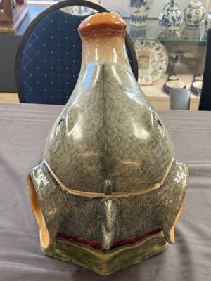A rare Chinese famille rose 'boar head' tureen and cover, Qianlong — foto 4