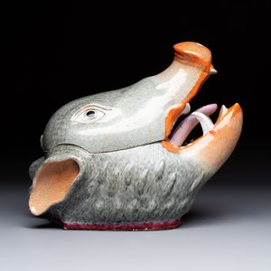 A rare Chinese famille rose 'boar head' tureen and cover, Qianlong — foto 3