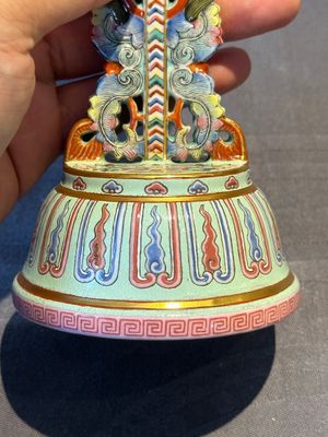 A rare Chinese famille rose Buddhist emblem altar ornament, Qianlong mark and of the period — photo 8