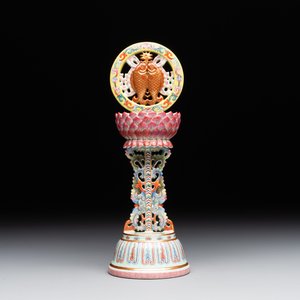 A rare Chinese famille rose Buddhist emblem altar ornament, Qianlong mark and of the period — photo 1
